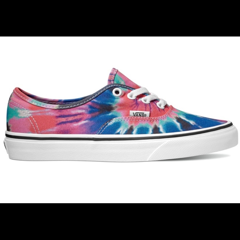 Womens’s Vans Authentic- Tie Dye/ True White 8.5